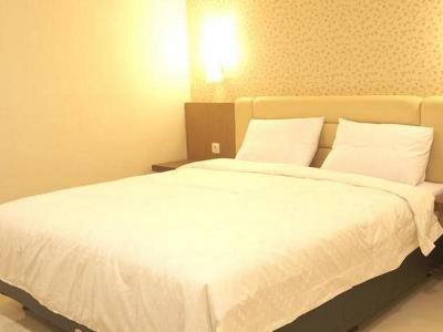 Life Emerald Hotel Surabaya Kültér fotó
